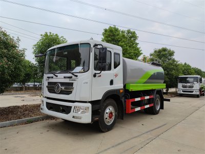 杭州用戶喜提12方灑水車，澆花、澆樹、綠化噴灑功能全